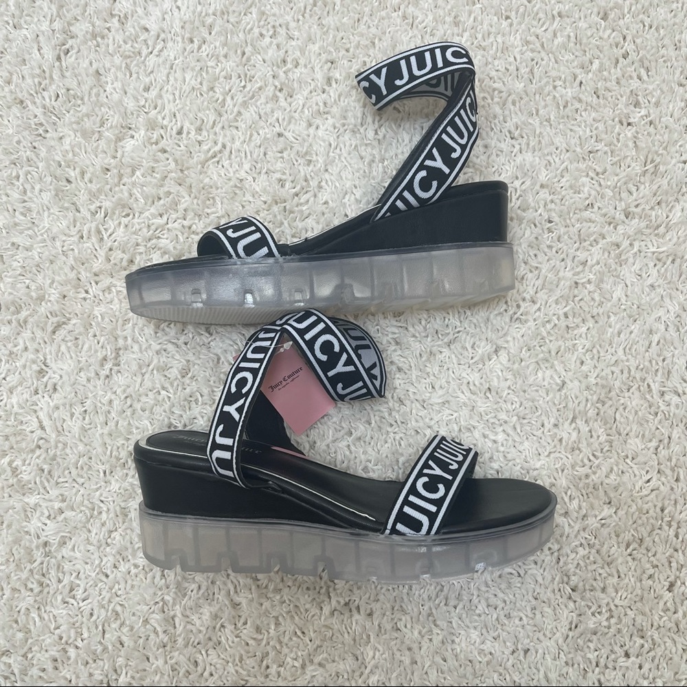 Juicy Couture Driven Wedge Sandals Strappy Ankle Juicy Logo Size 9 Black White